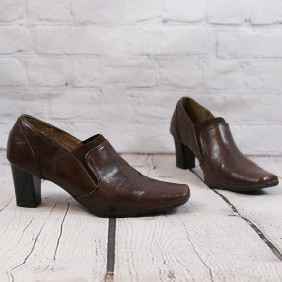 aerosoles crossover bootie